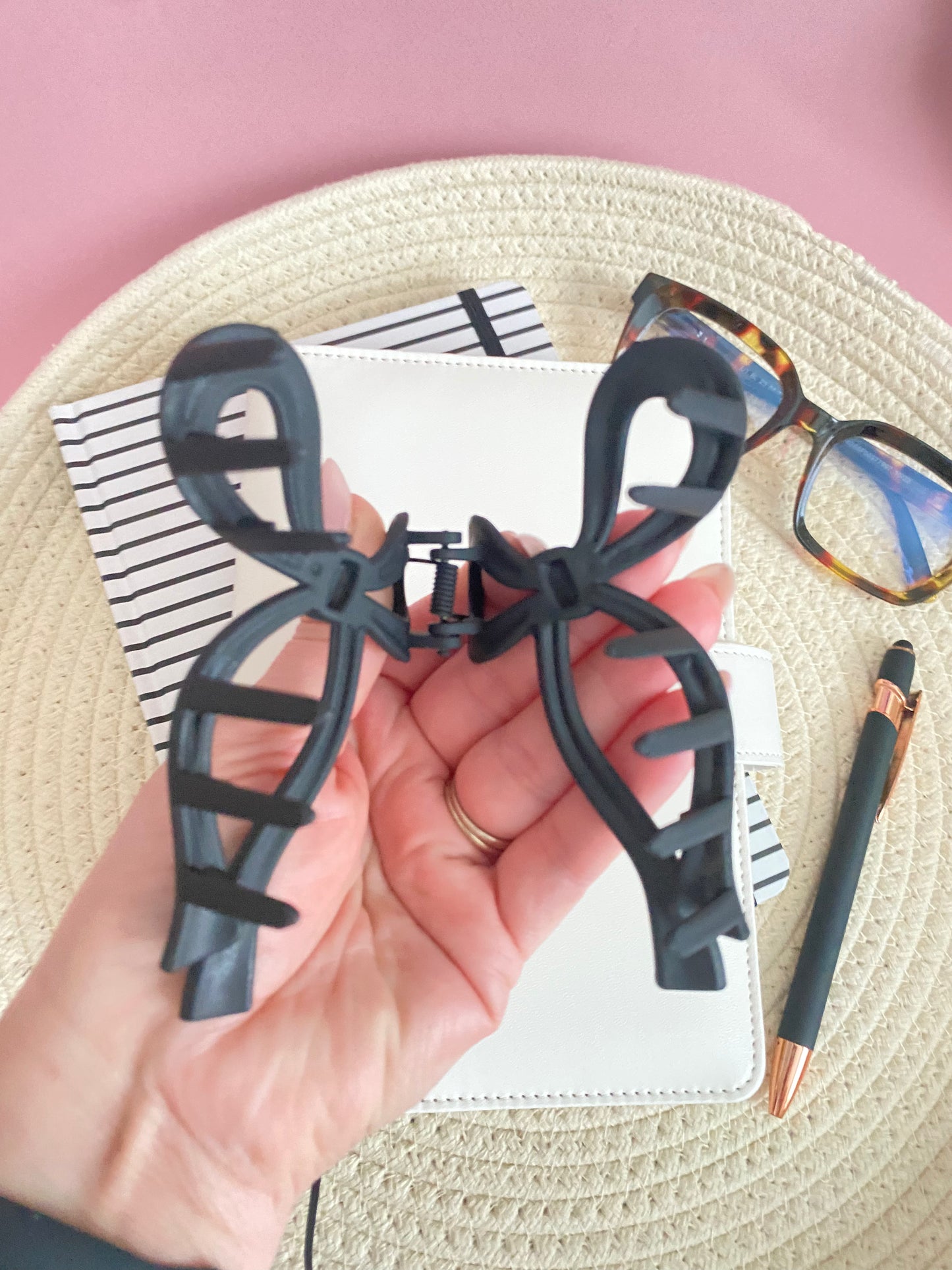 Black Coquette Claw Clips
