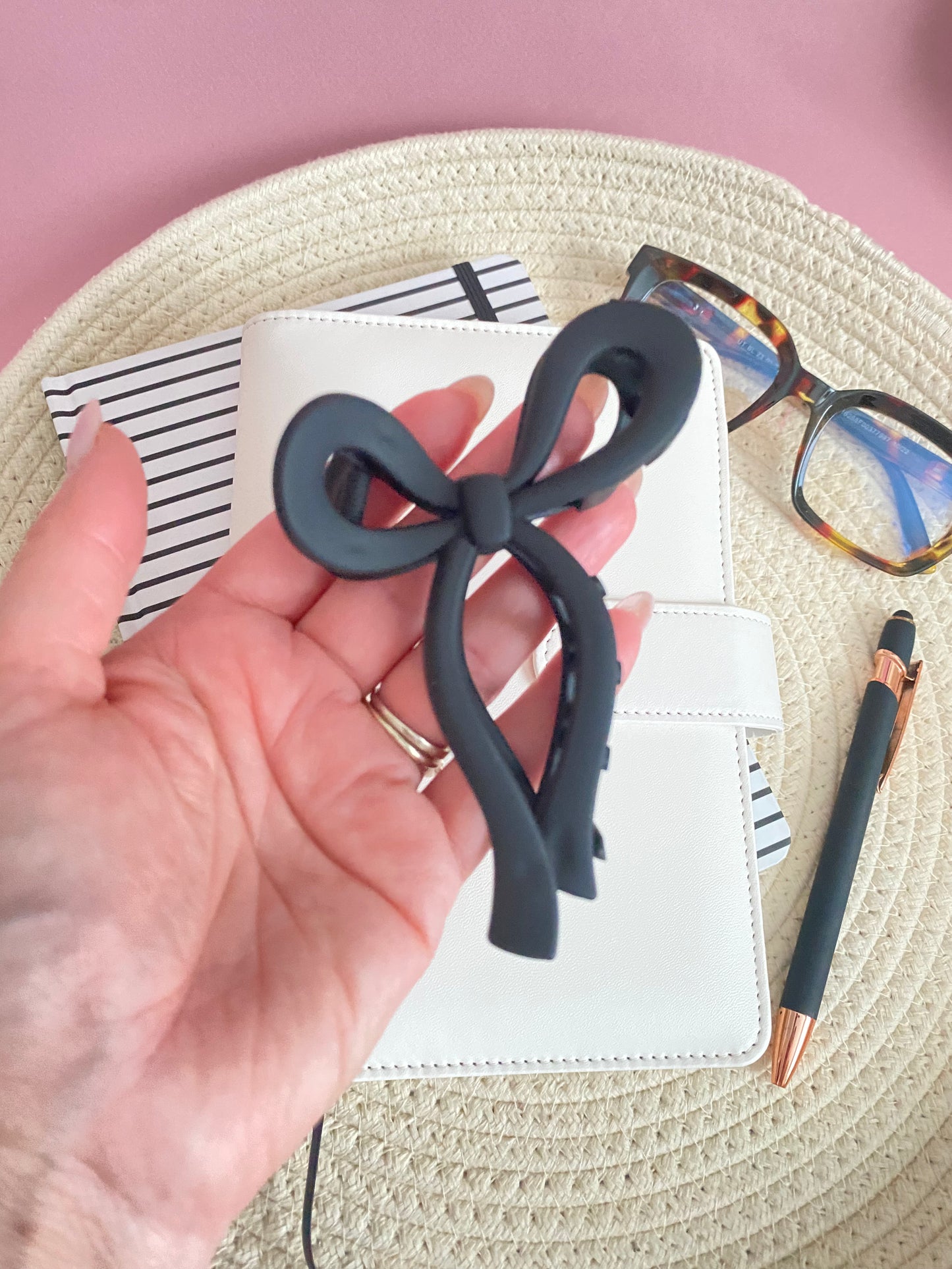 Black Coquette Claw Clips