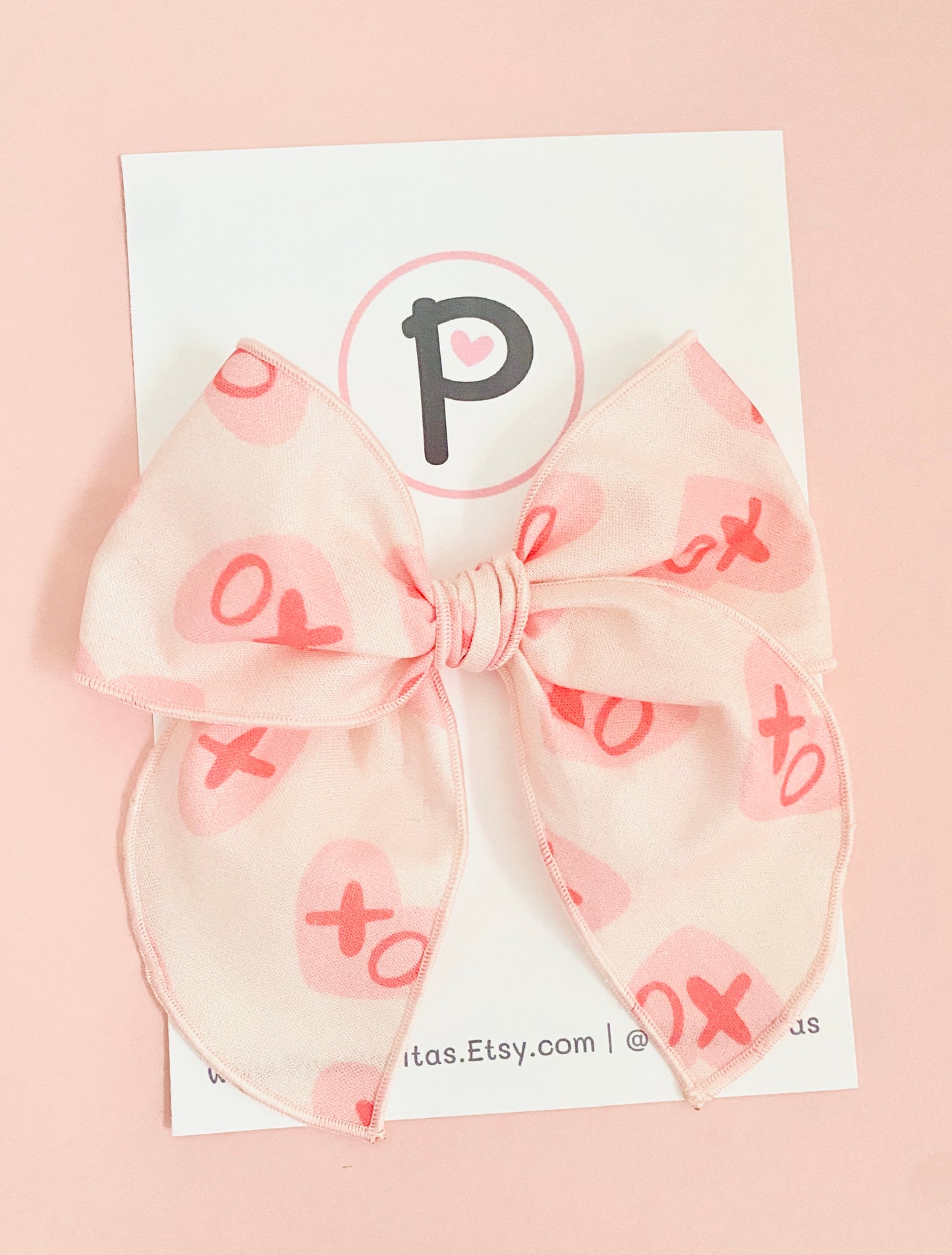 Valentines Hair Bows - XOXO on Heart Pattern