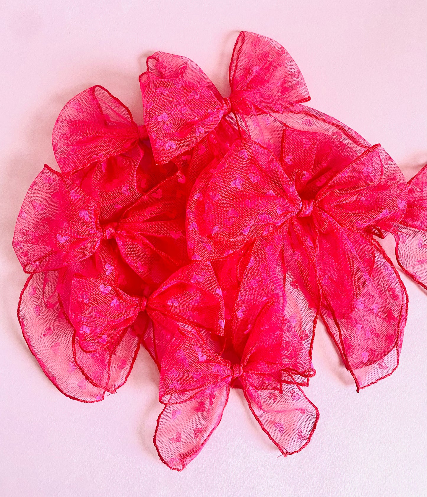Hearts Mesh Bow