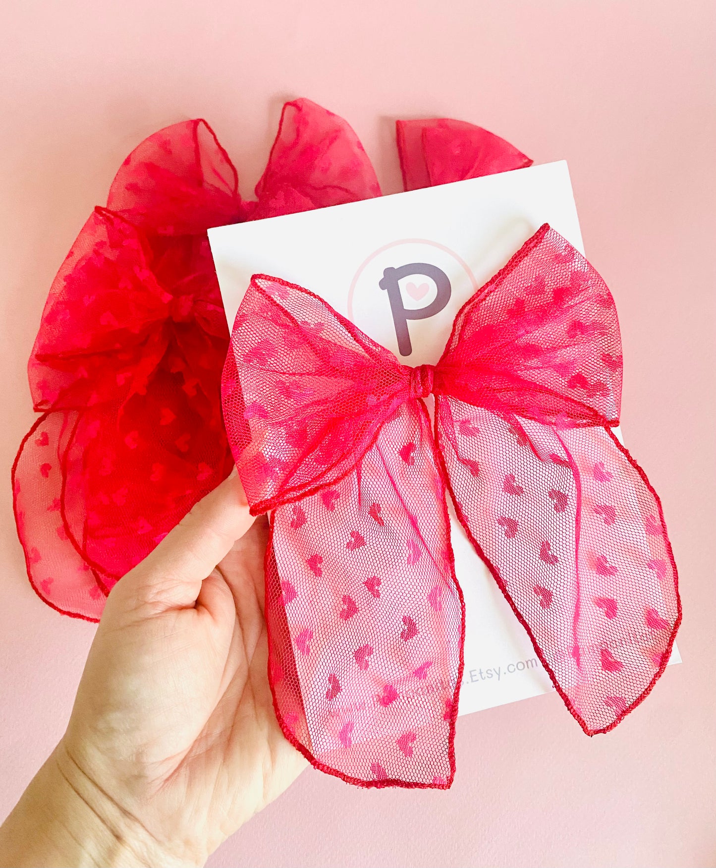 Hearts Mesh Bow