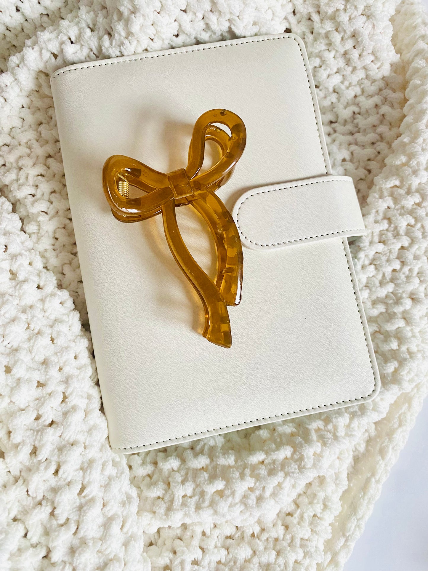Cinnamon Coquette - Bow Claw Clips