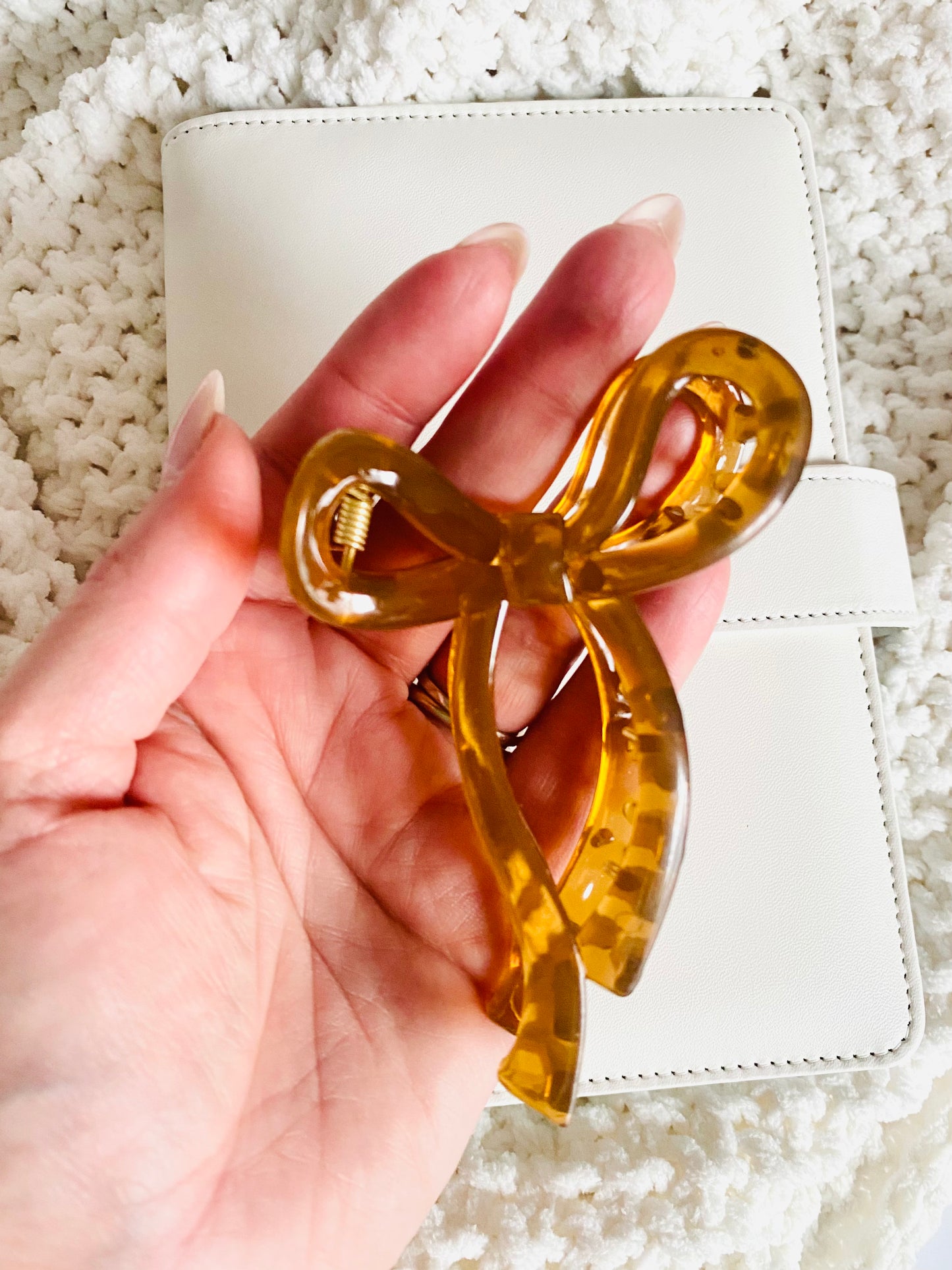 Cinnamon Coquette - Bow Claw Clips