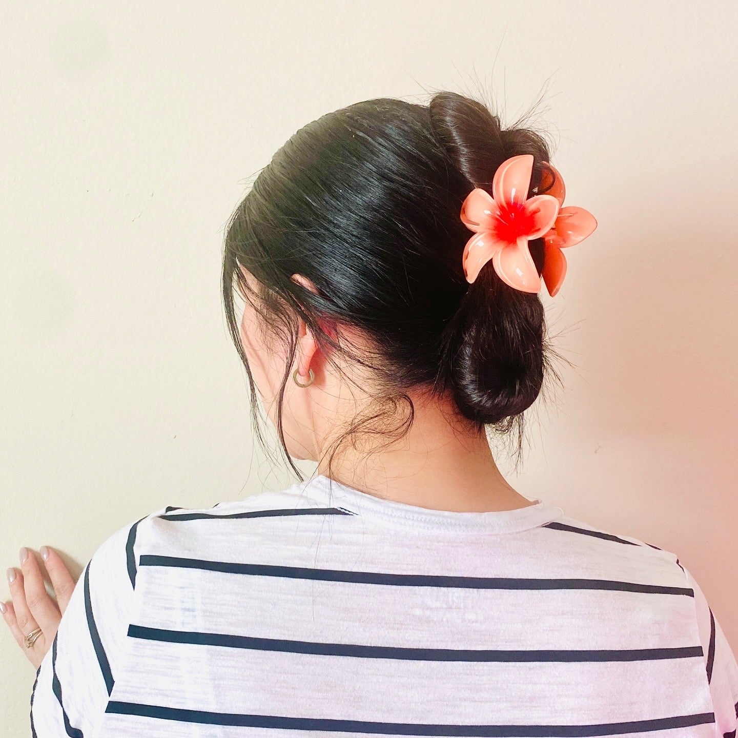 Hawaiian Flower Claw Clip