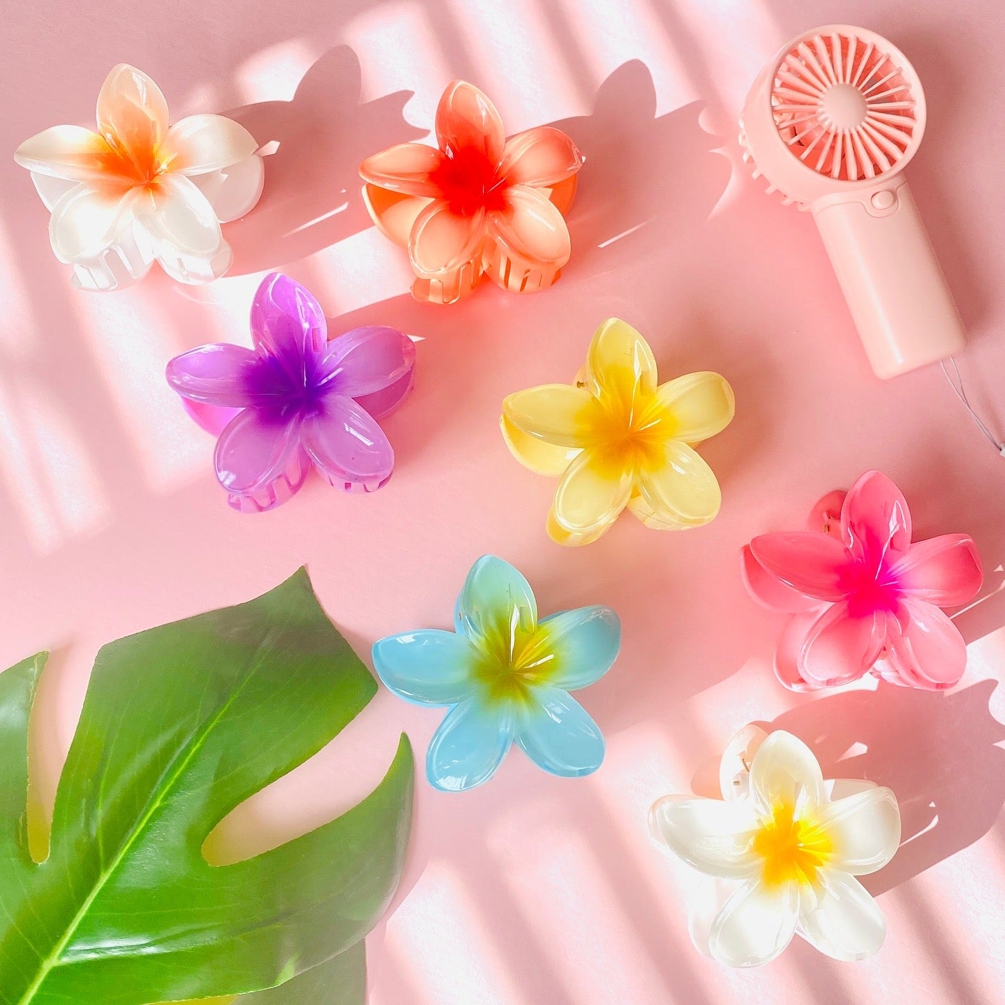 Hawaiian Flower Claw Clip