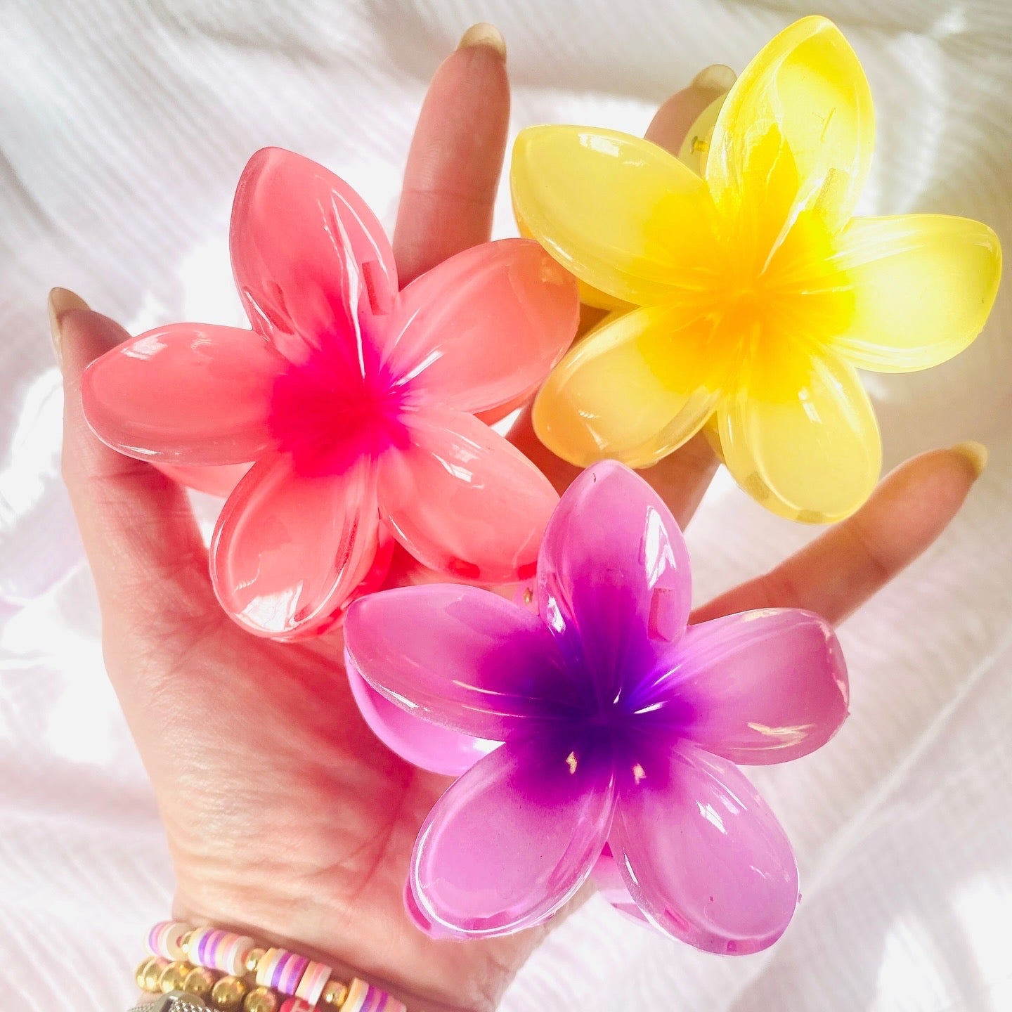 Hawaiian Flower Claw Clip